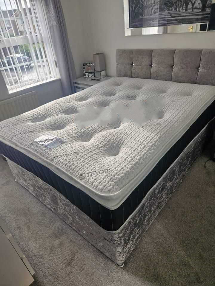 PILLOWTOP MATTRESS (12" THICK)