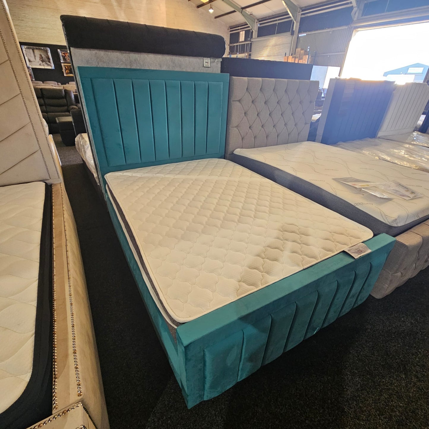 DELUXE HYBRID MATTRESS (VACUUM PACKED)
